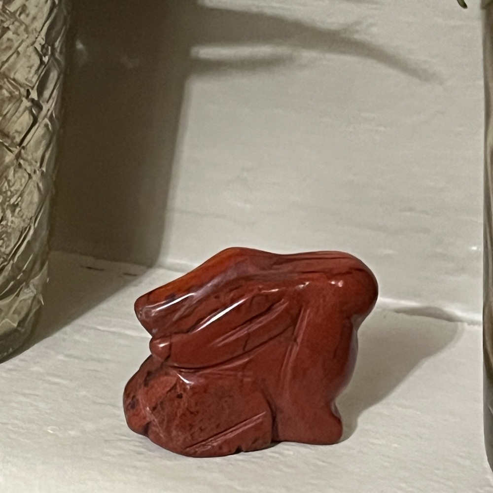 Red Jasper Rabbit Crystal Mini Carving - Picture 4 of 10